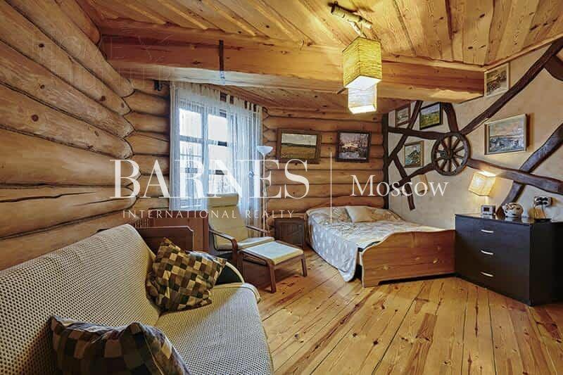 2-этажный коттедж 340 м² с отделкой