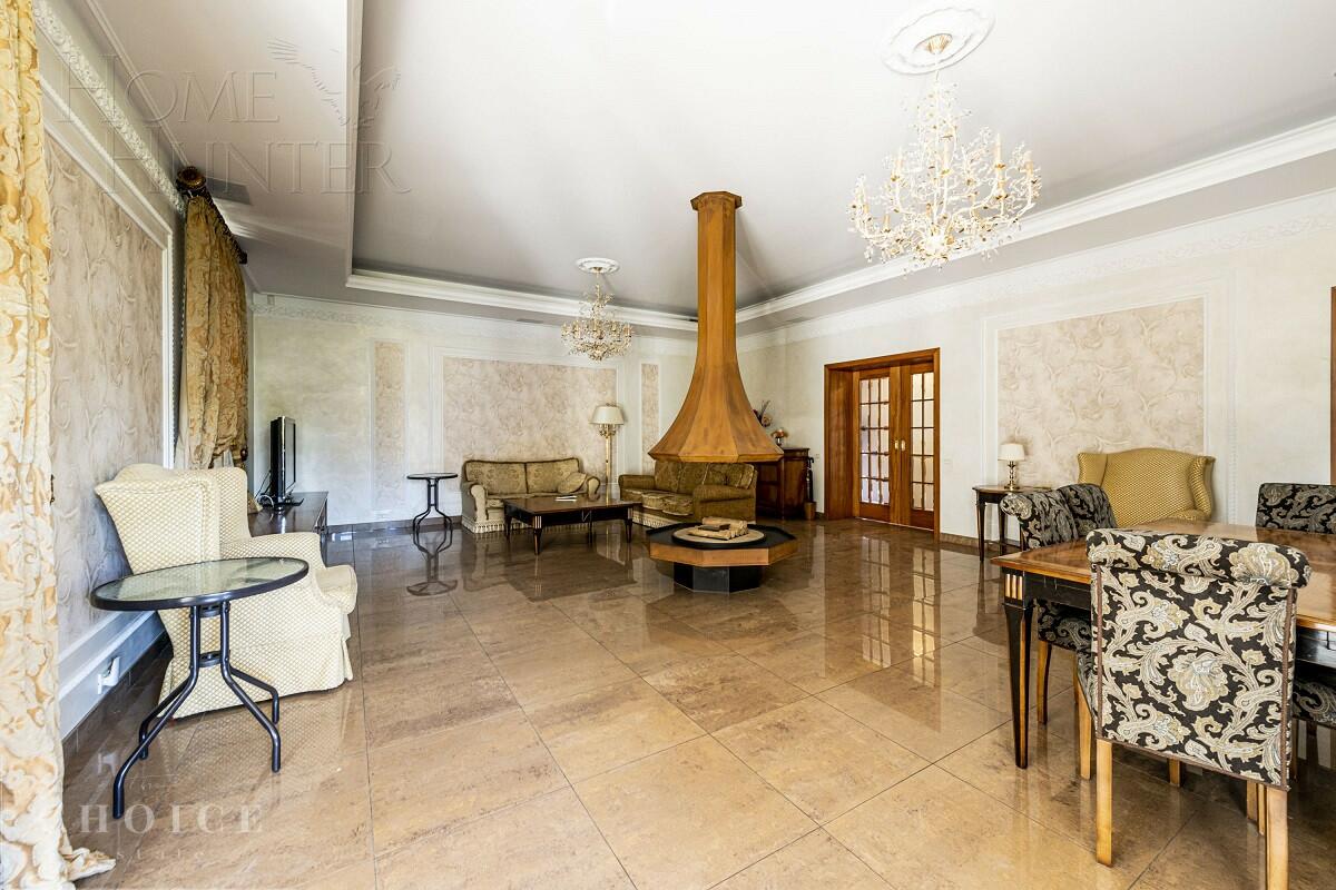 2-этажный коттедж 620 м² с отделкой