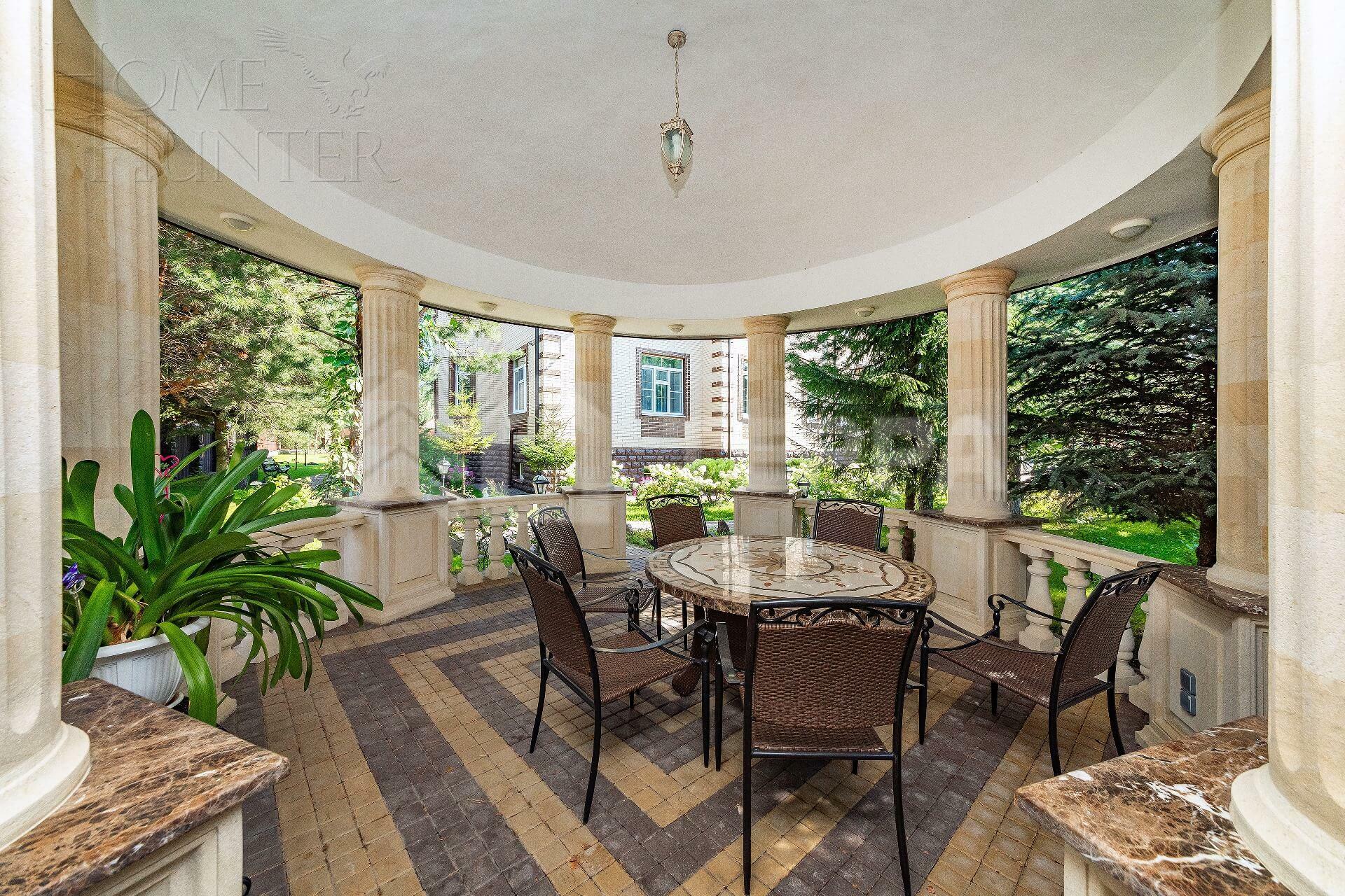 2-этажный коттедж 915 м² с отделкой