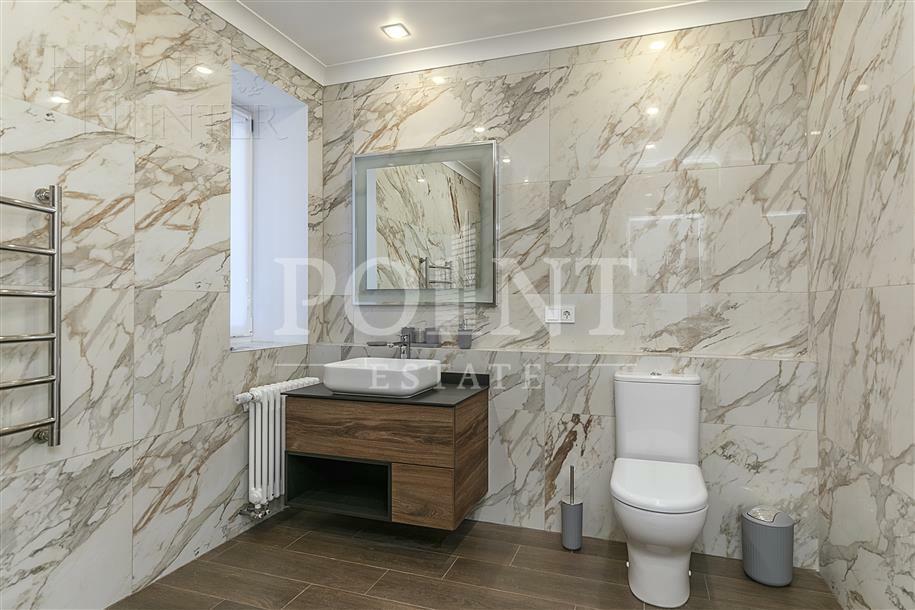 3-этажный коттедж 400 м² с отделкой