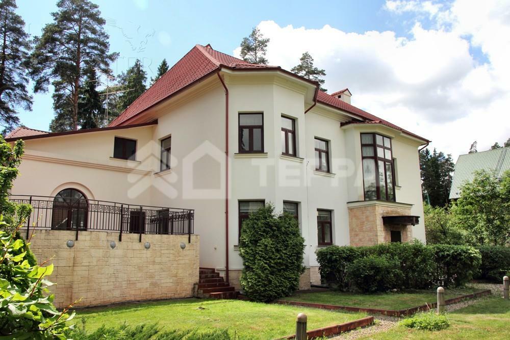 КОТТЕДЖ 800 м² с отделкой