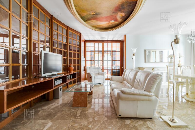 4-КОМН. КВАРТИРА С ОТДЕЛКОЙ 167 М² НА 2 ЭТАЖЕ