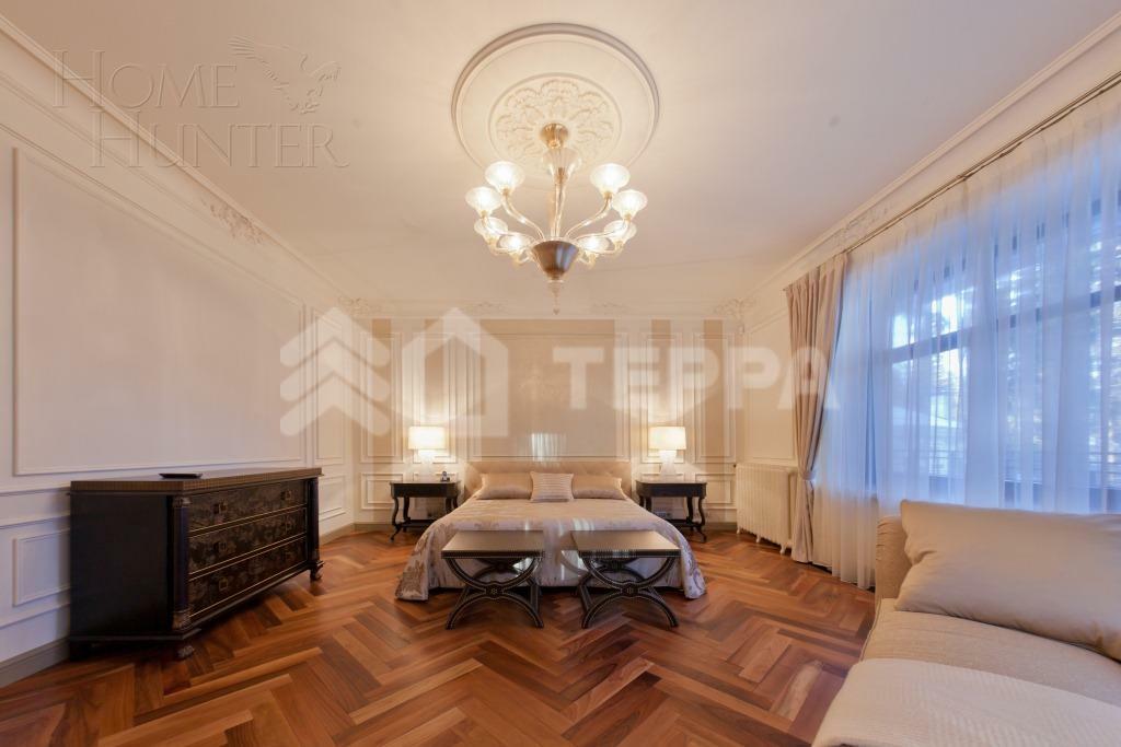 2-этажный коттедж 1 200 м² с отделкой