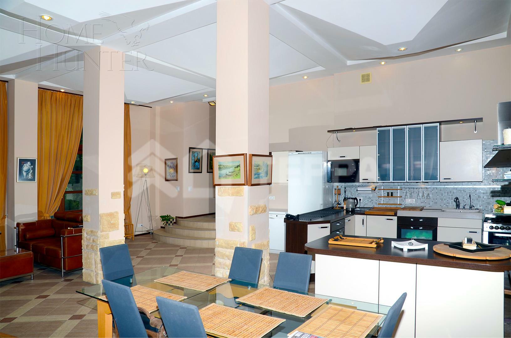 2-этажный коттедж 409 м² с отделкой