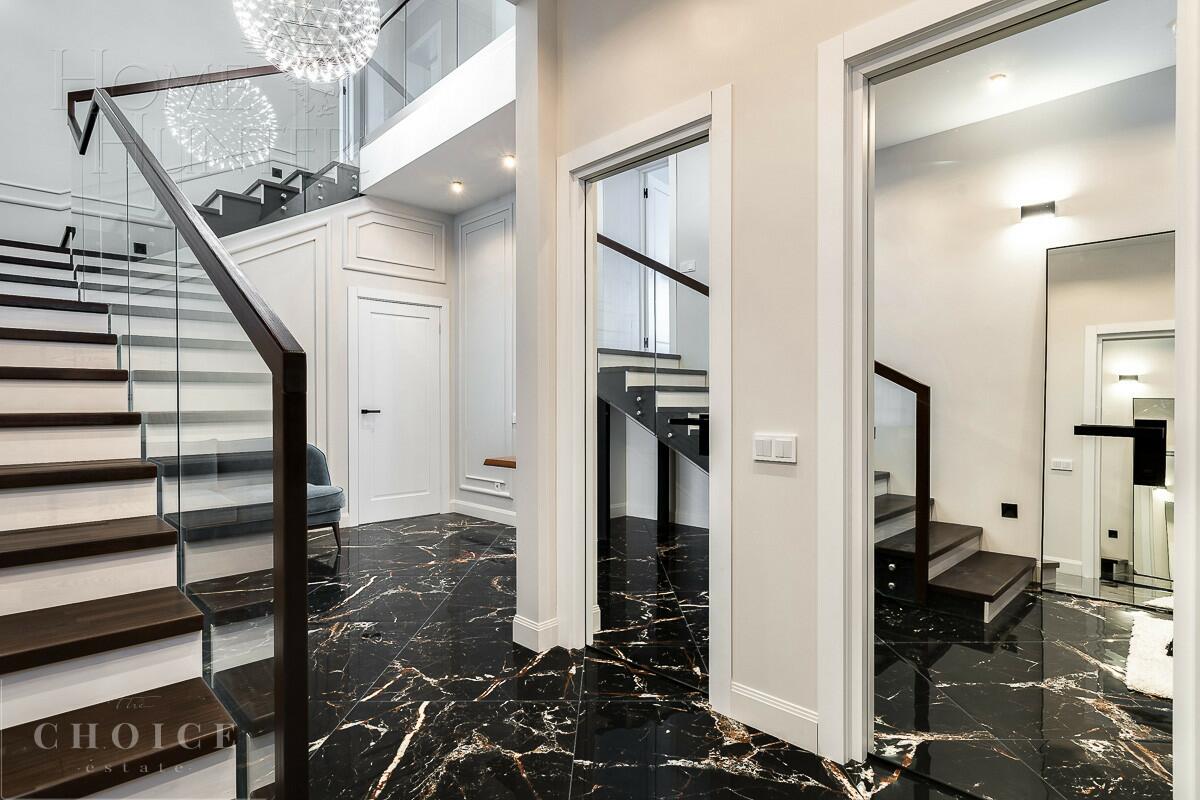 2-этажный коттедж 443 м² с отделкой