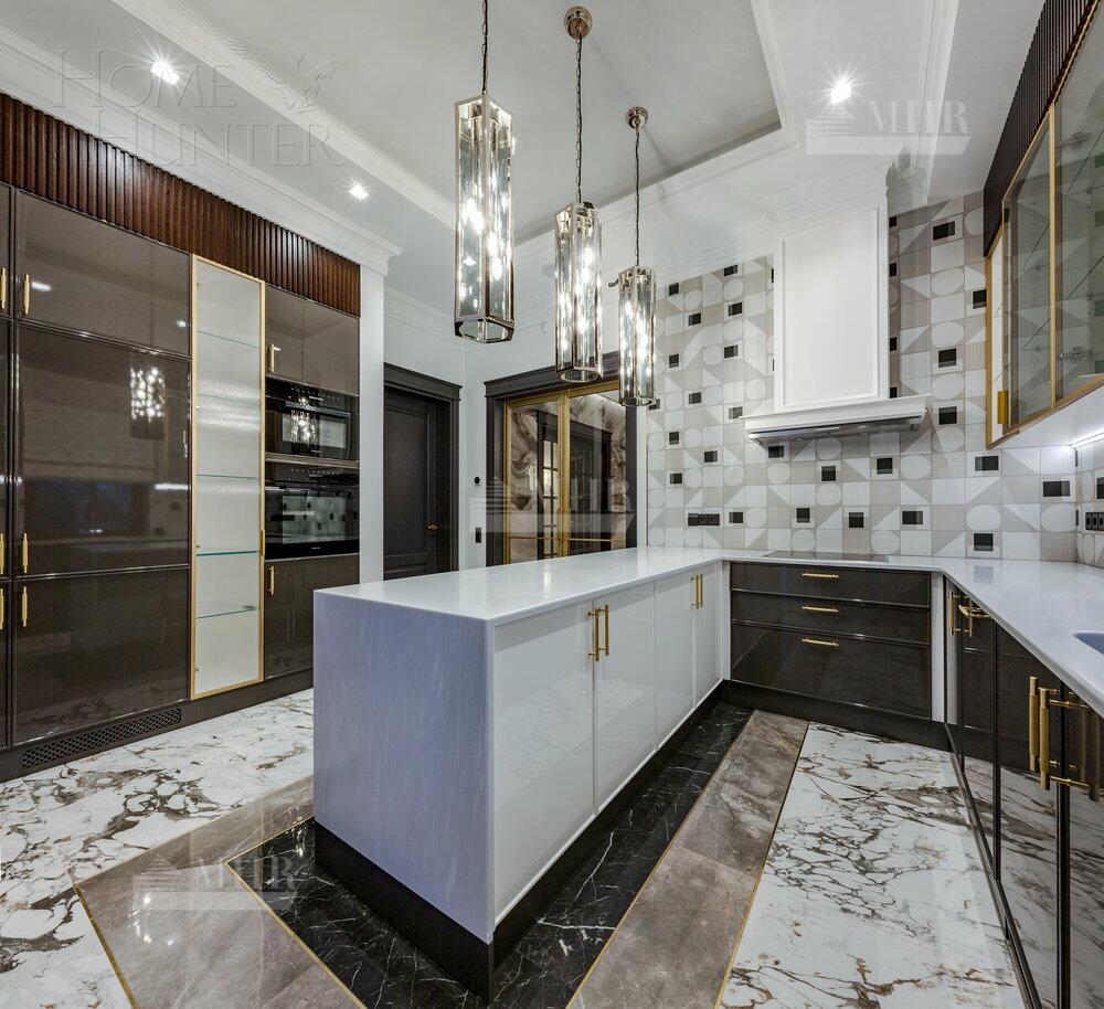 2-этажный коттедж 691 м² с отделкой