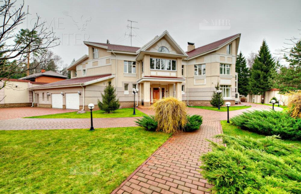 2-этажный коттедж 1 460 м² с отделкой