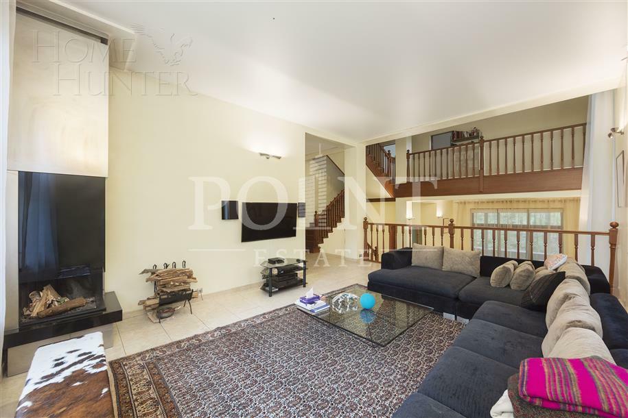 2-этажный коттедж 300 м² с отделкой