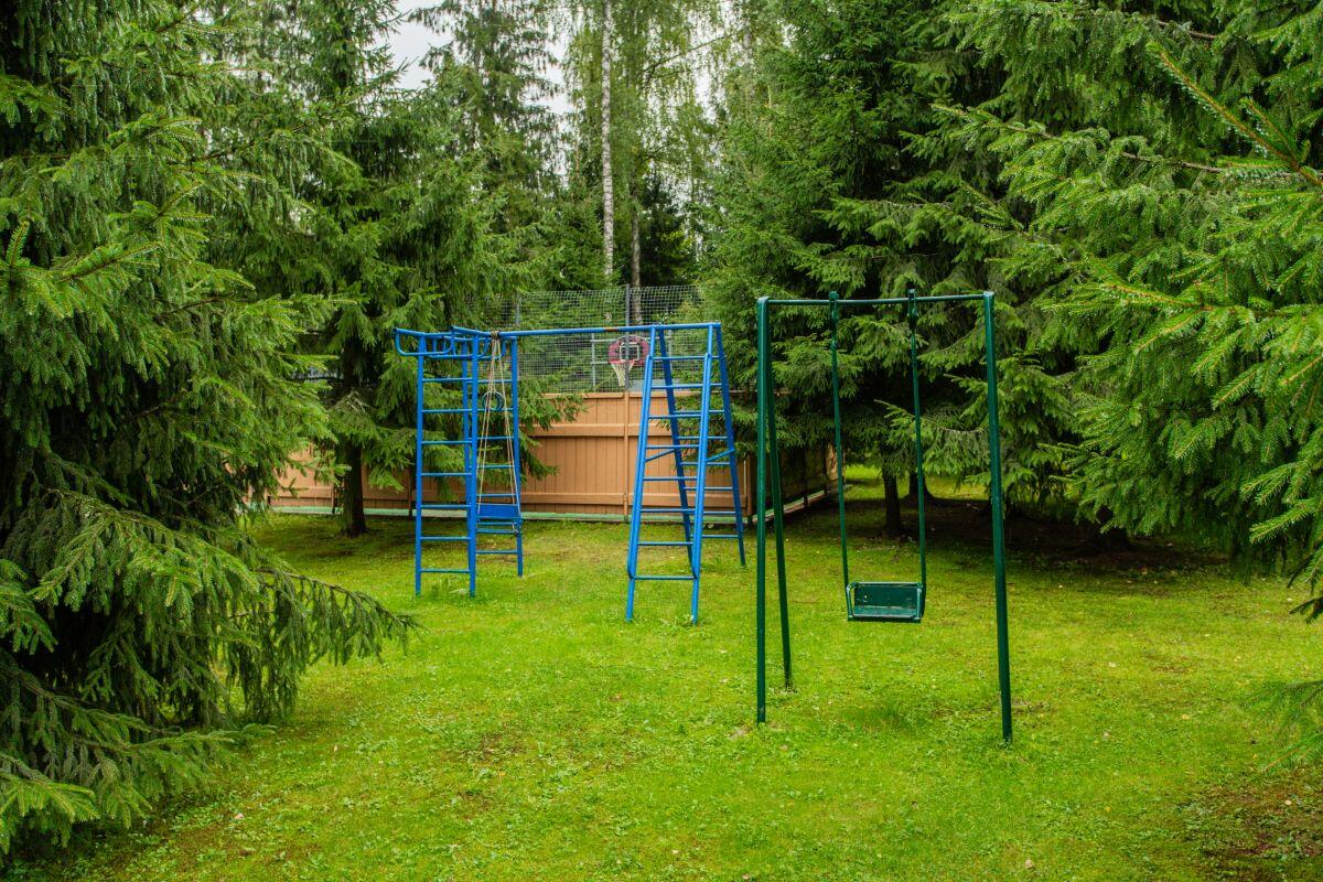 2-этажный коттедж 880 м² с отделкой