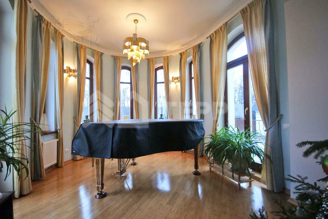 2-этажный коттедж 721 м² с отделкой