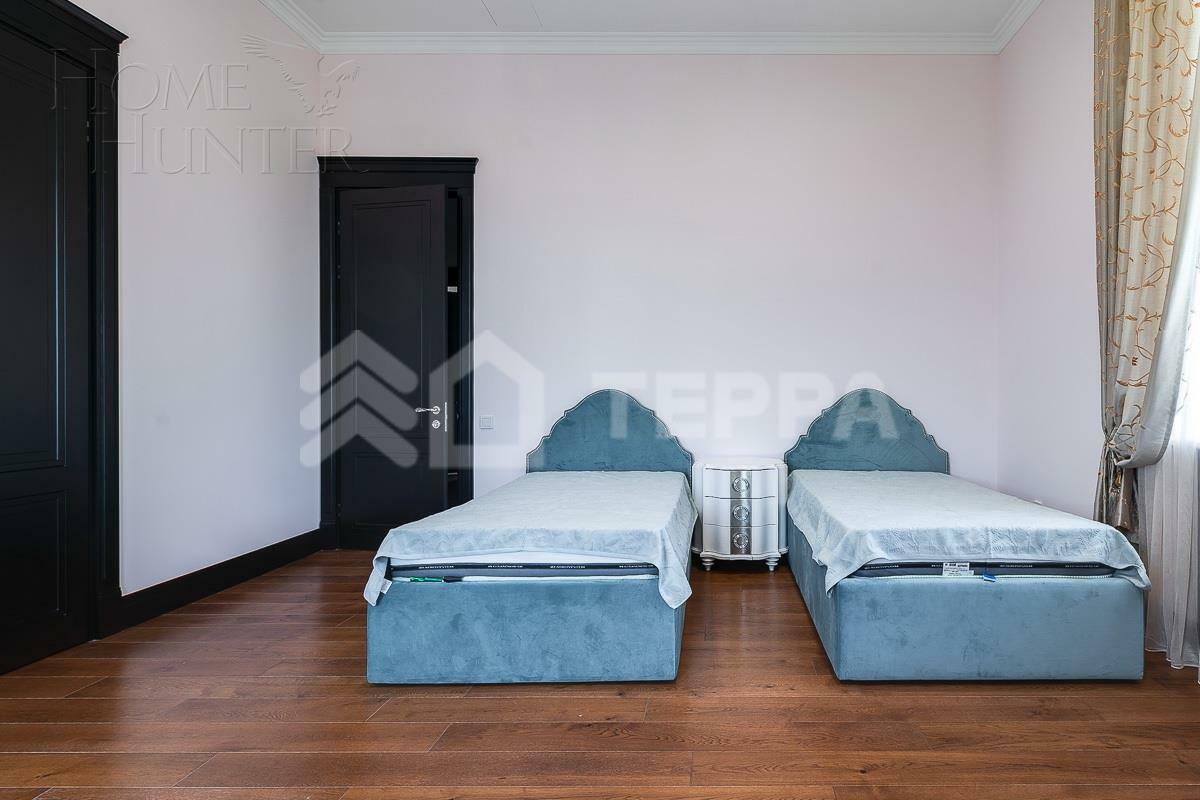 2-этажный коттедж 1 086 м² с отделкой