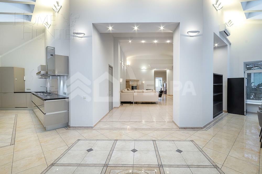 2-этажный коттедж 520 м² с отделкой