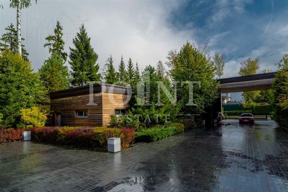 1-этажный коттедж 650 м² с отделкой