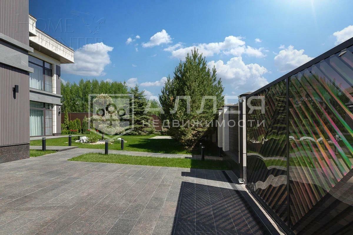 2-этажный коттедж 1 145 м² с отделкой