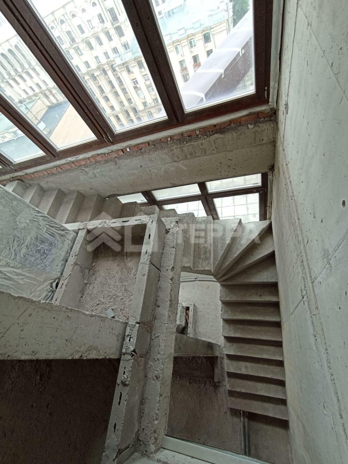 2-УРОВНЕВЫЙ ПЕНТХАУС БЕЗ ОТДЕЛКИ 216 М² НА 13 ЭТАЖЕ