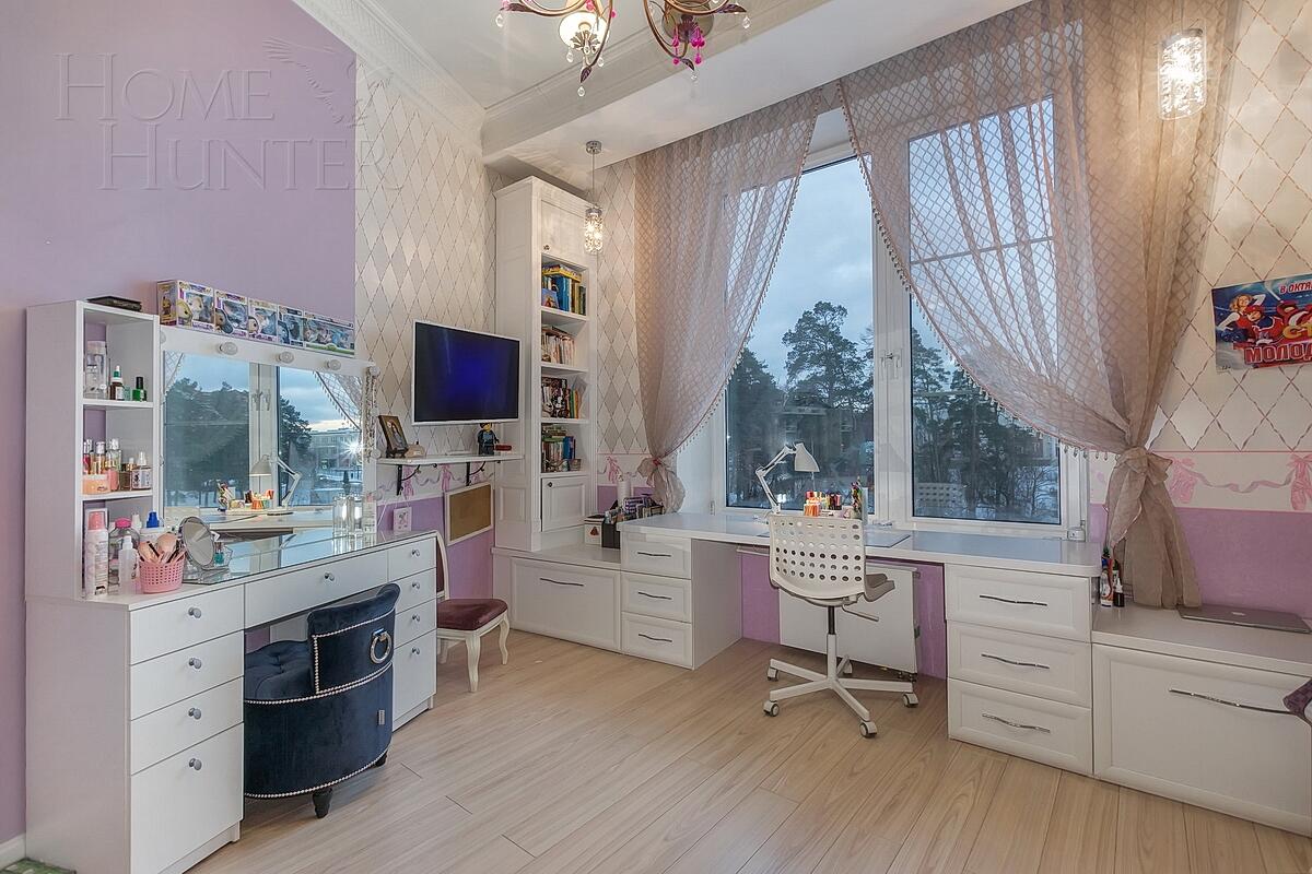 4-КОМН. КВАРТИРА С ОТДЕЛКОЙ 132.5 М² НА 4 ЭТАЖЕ