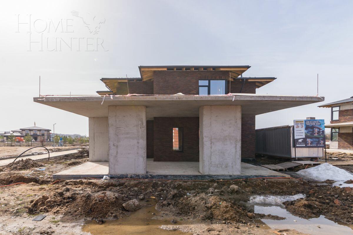 2-этажный коттедж 320 м² без отделки