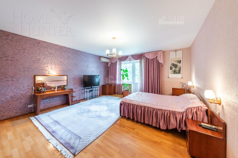 2-этажный коттедж 740 м² с отделкой