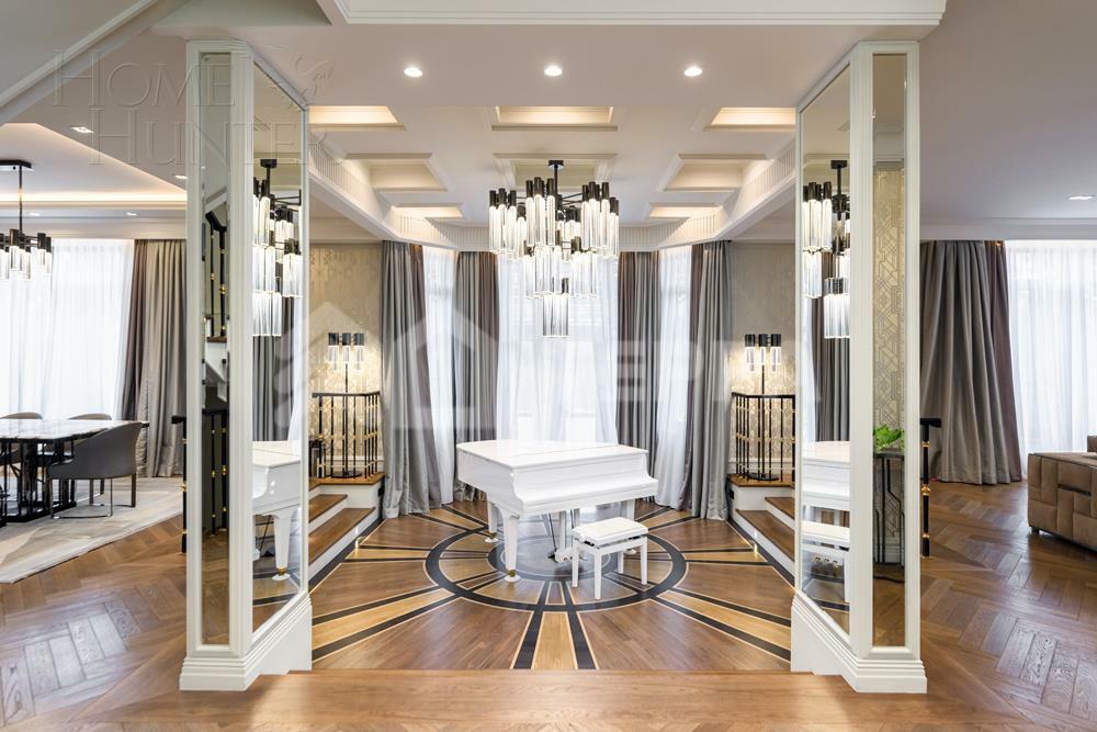 3-этажный коттедж 1 100 м² с отделкой