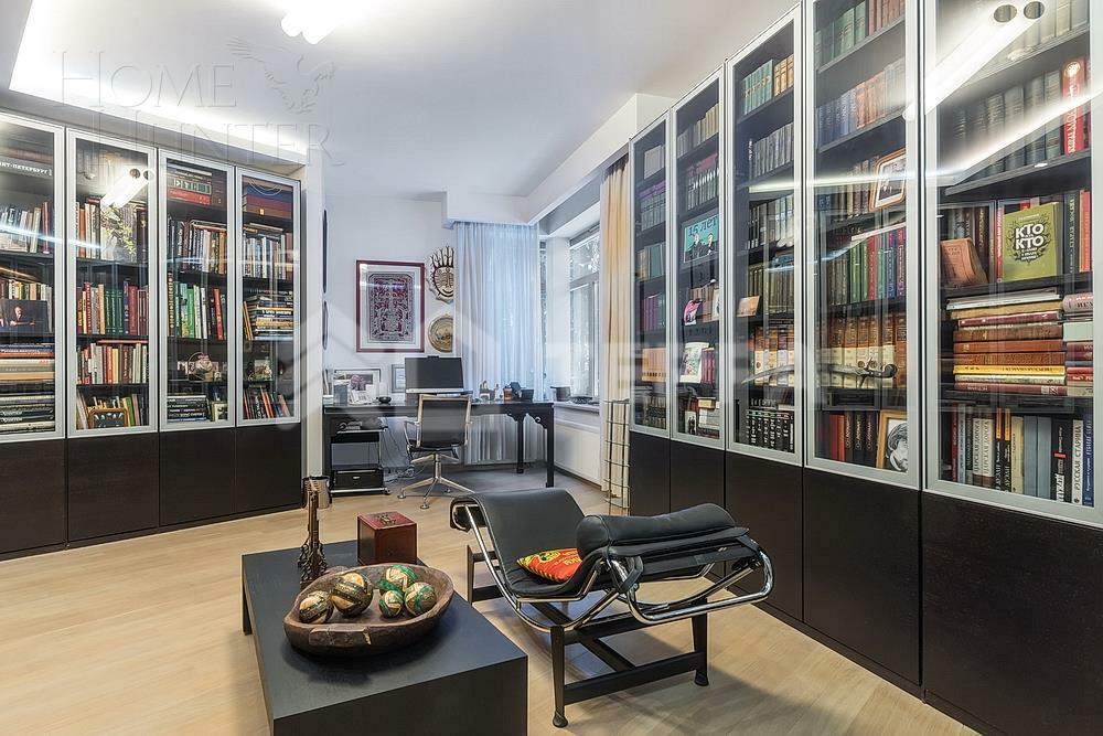 2-этажный коттедж 1 622 м² с отделкой