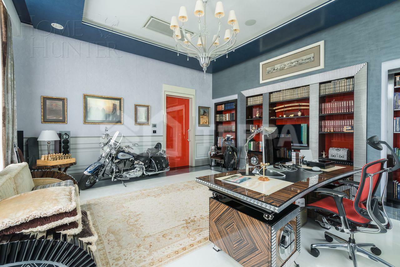 2-этажный коттедж 1 100 м² с отделкой