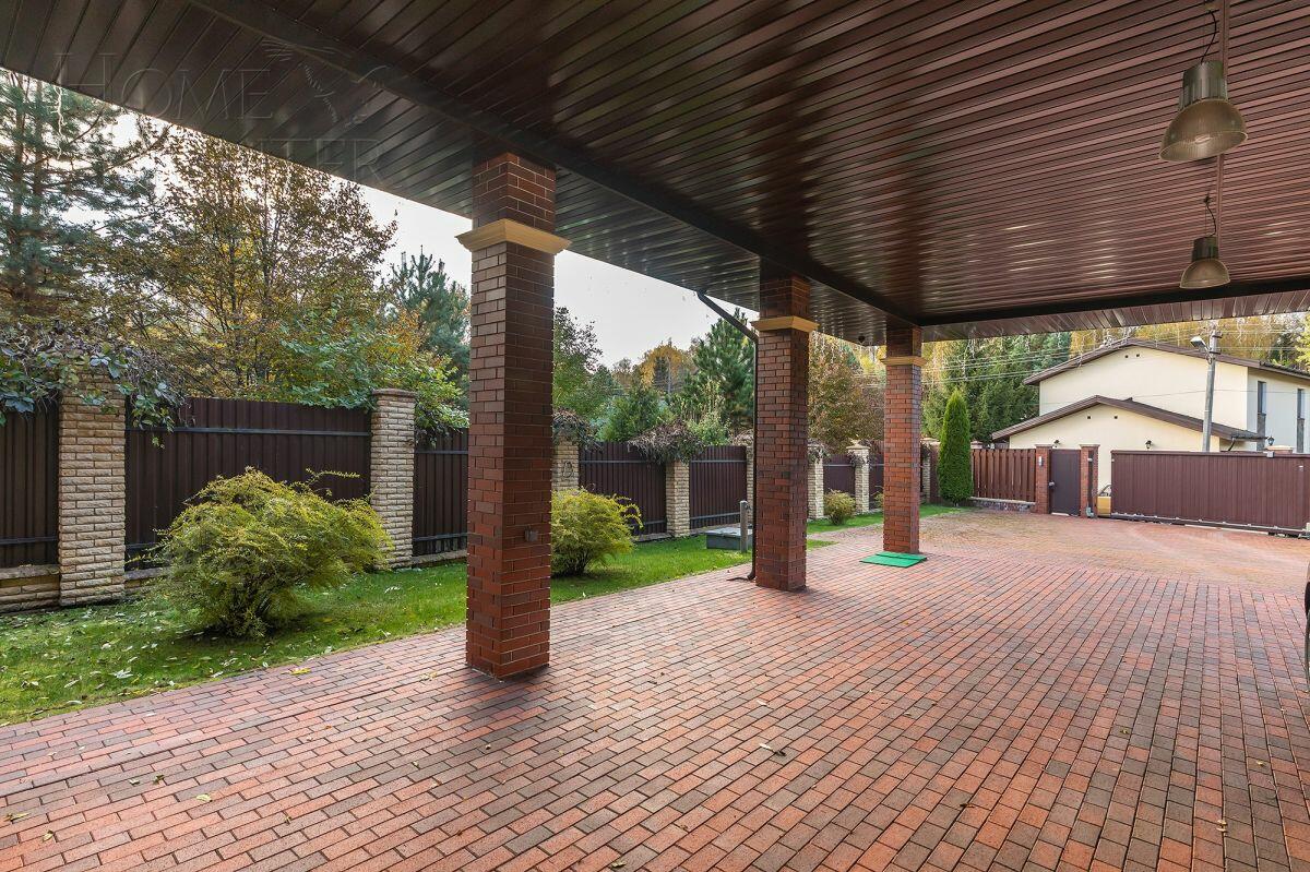 2-этажный коттедж 530 м² с отделкой