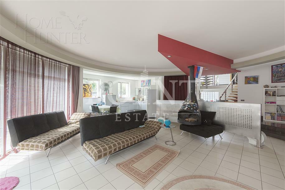 2-этажный коттедж 380 м² с отделкой