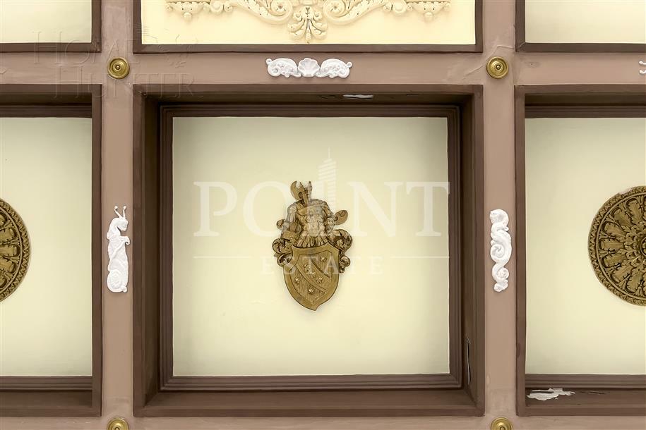 6-КОМН. КВАРТИРА С ОТДЕЛКОЙ 247.7 М² НА 4 ЭТАЖЕ