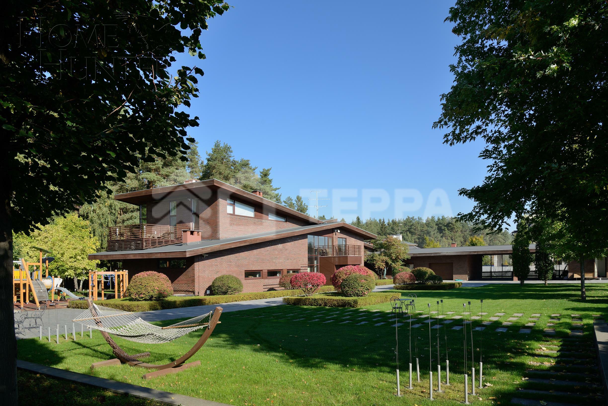 2-этажный коттедж 1 254 м² с отделкой