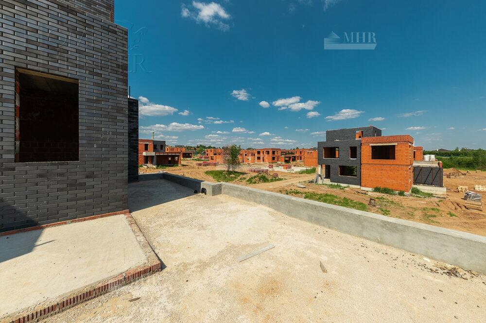 2-этажный коттедж 297.62 м² без отделки