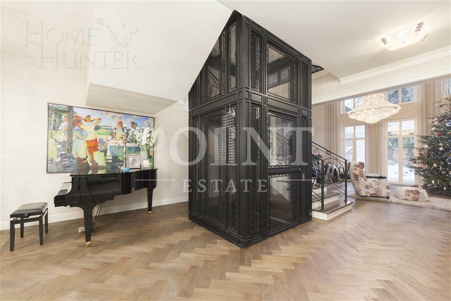 2-этажный коттедж 700 м² с отделкой