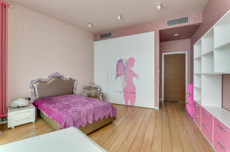 7-КОМН. КВАРТИРА С ОТДЕЛКОЙ 330 М² НА 2 ЭТАЖЕ