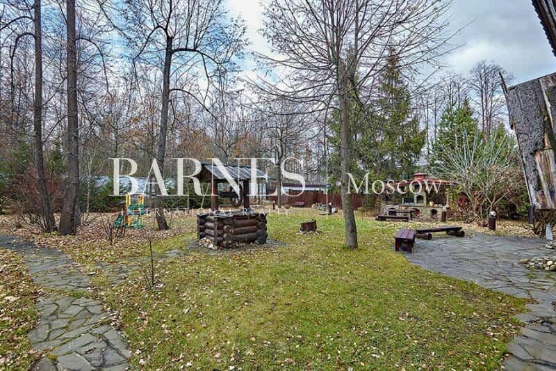 2-этажный коттедж 340 м² с отделкой