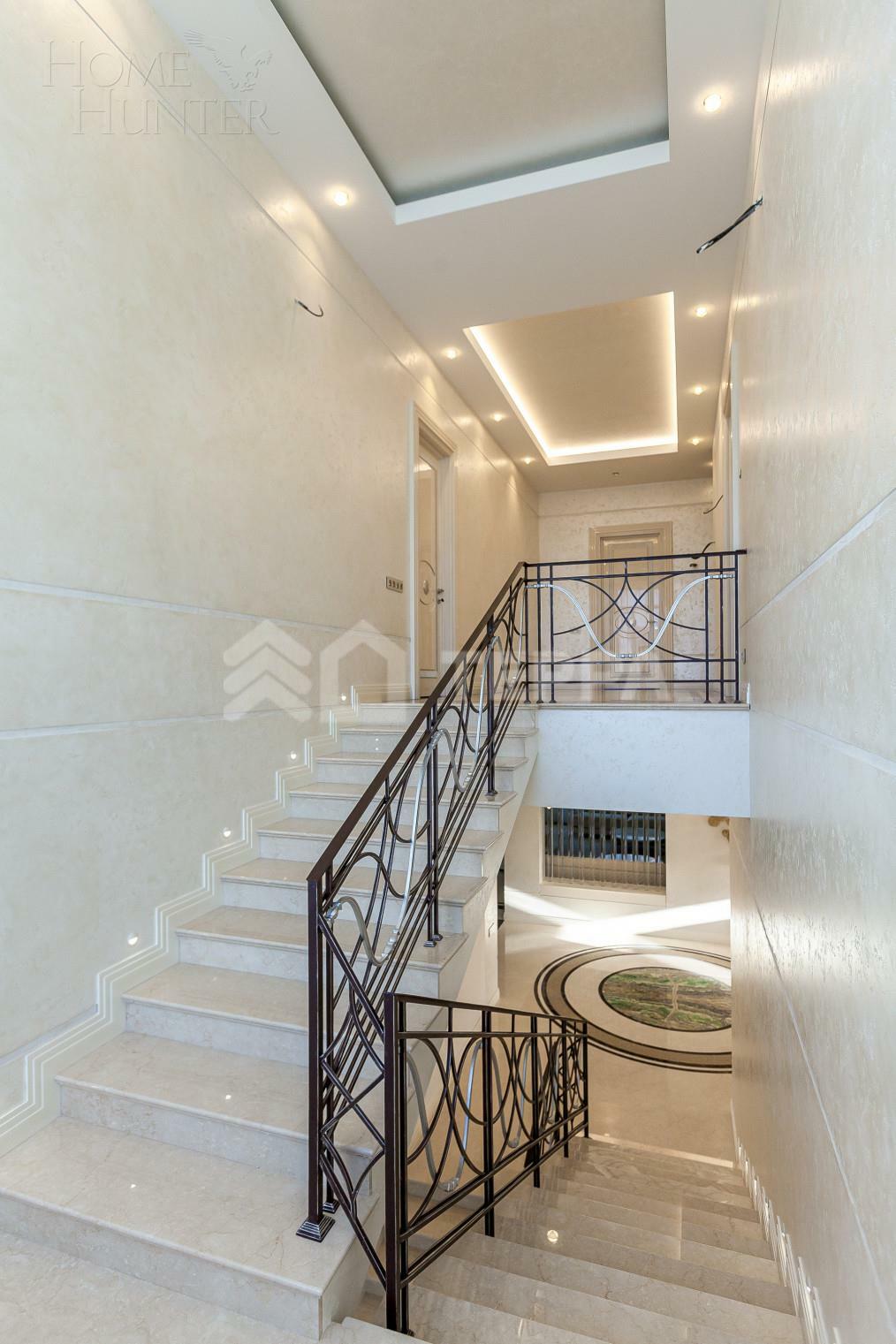 2-этажный коттедж 780 м² с отделкой