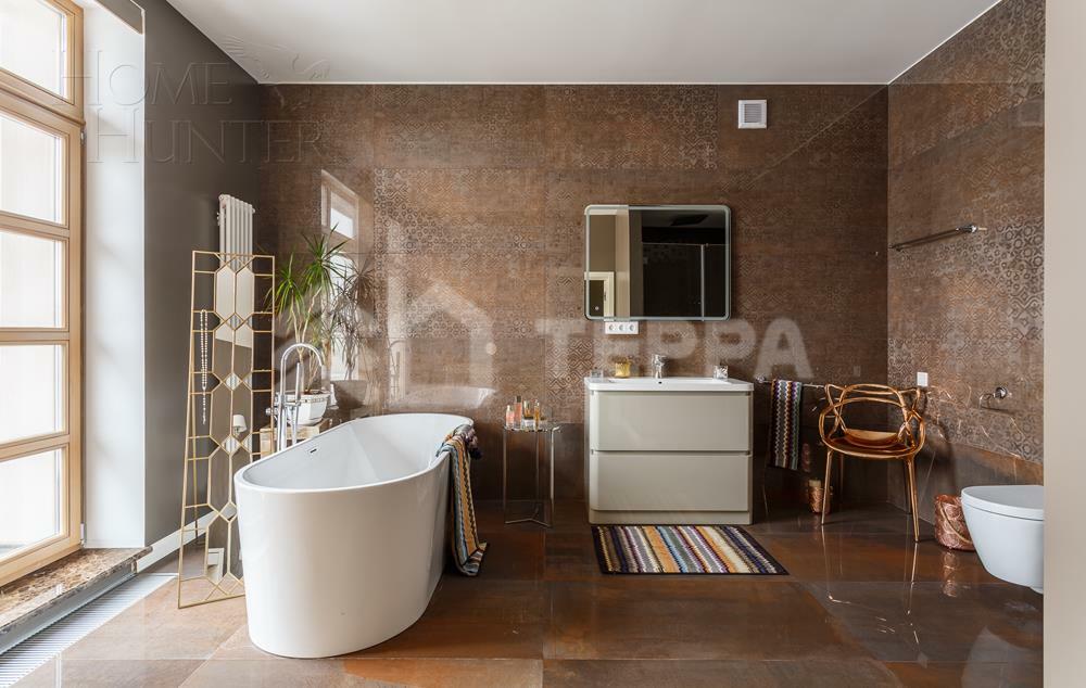 3-этажный таунхаус 360 м² с отделкой