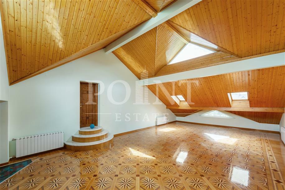 КОТТЕДЖ 900 м² с отделкой