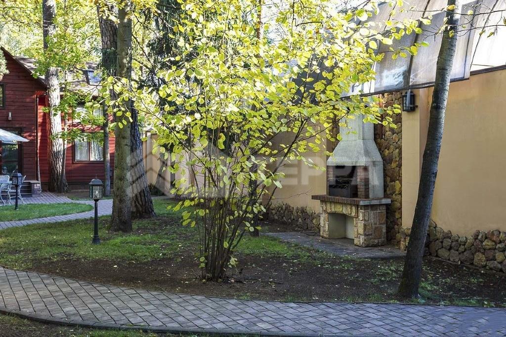 2-этажный коттедж 450 м² с отделкой