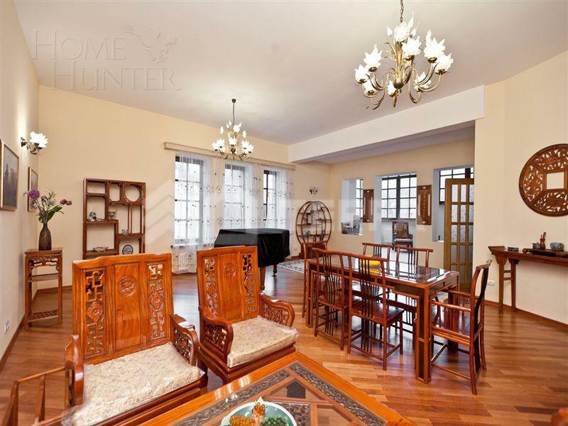 2-этажный коттедж 600 м² с отделкой