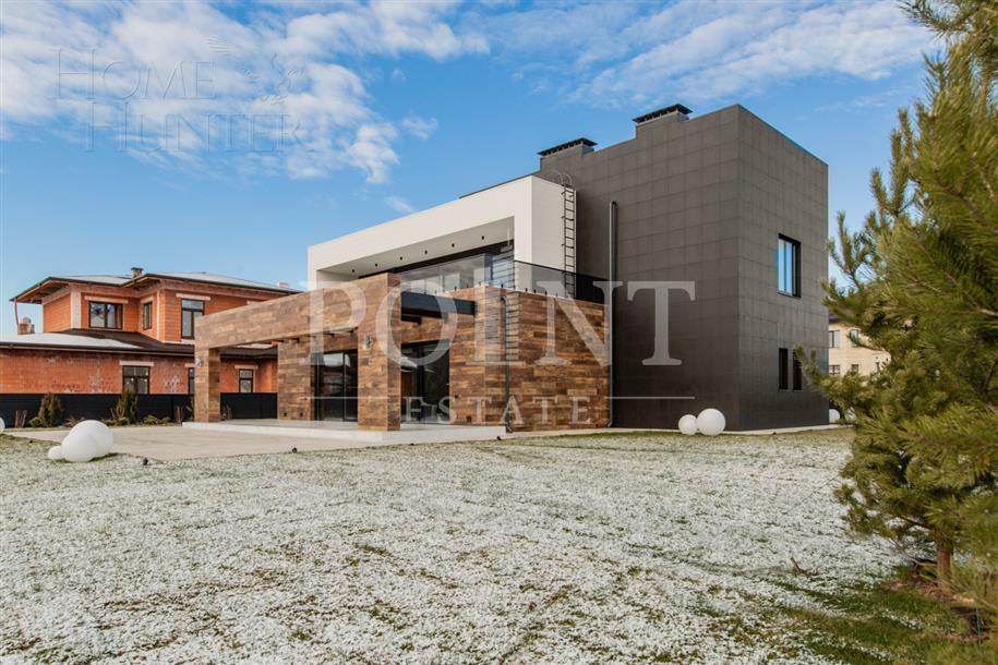 2-этажный коттедж 540 м² с отделкой