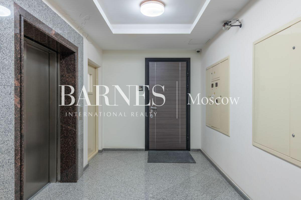 3-КОМН. КВАРТИРА С ОТДЕЛКОЙ 200.8 М² НА 5 ЭТАЖЕ