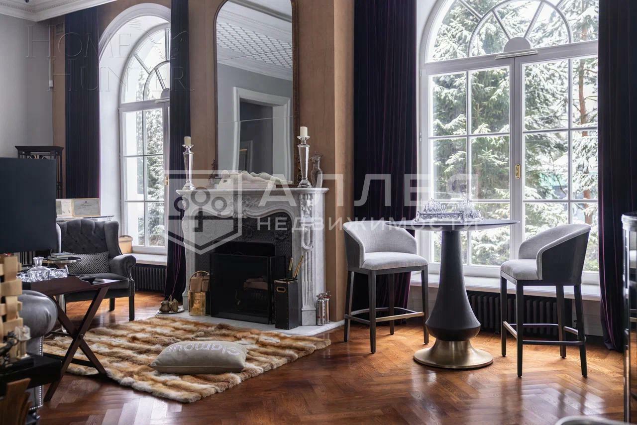 2-этажный коттедж 2 000 м² с отделкой