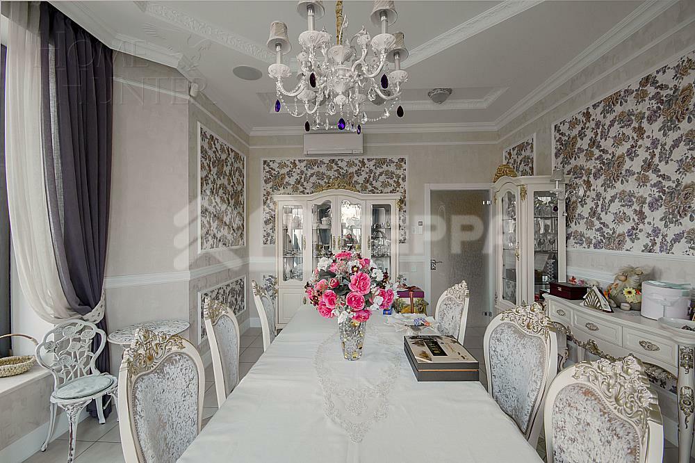 2-этажный коттедж 1 100 м² с отделкой