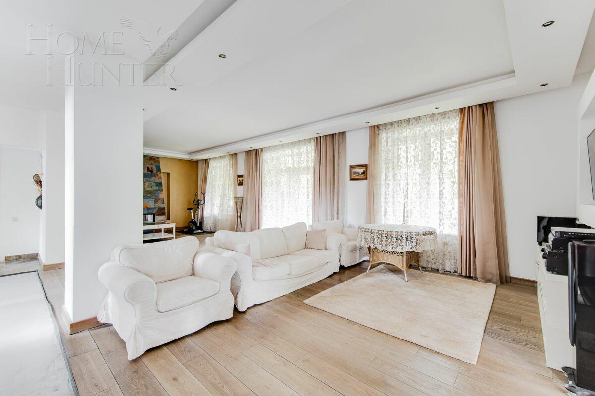 2-этажный коттедж 298 м² с отделкой