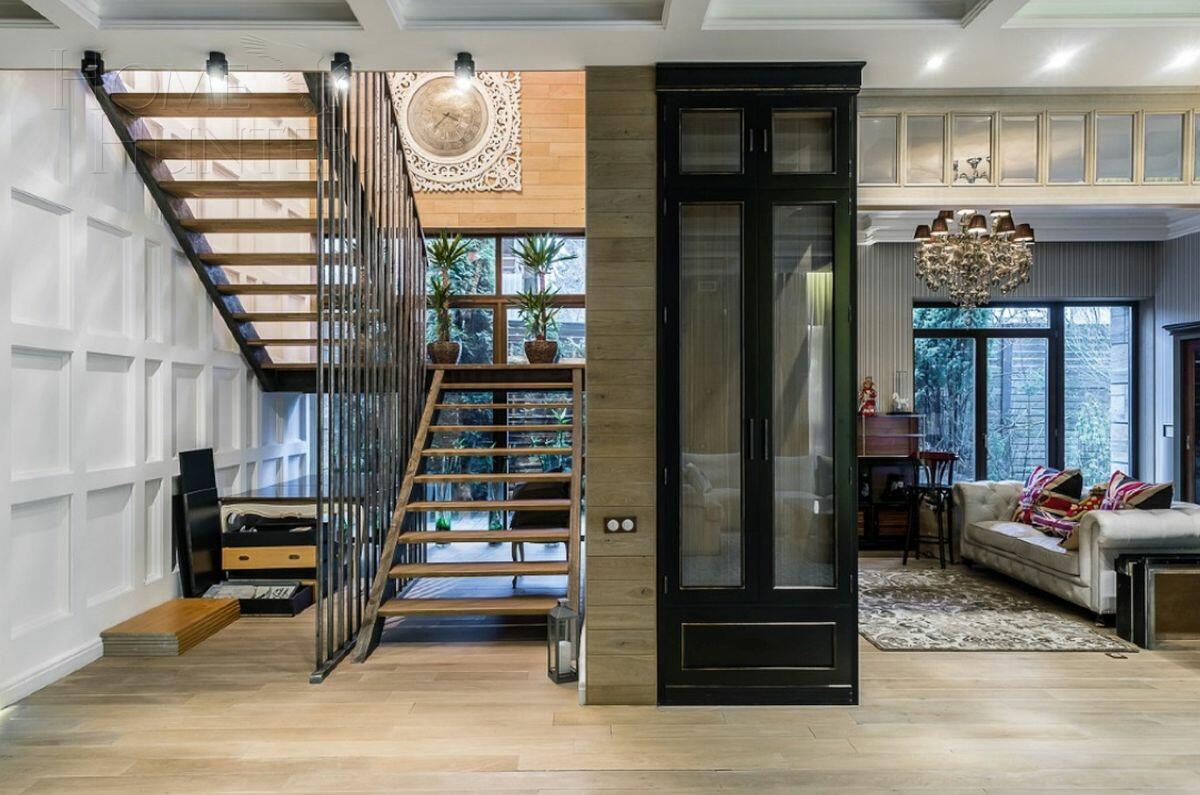 2-этажный коттедж 650 м² с отделкой