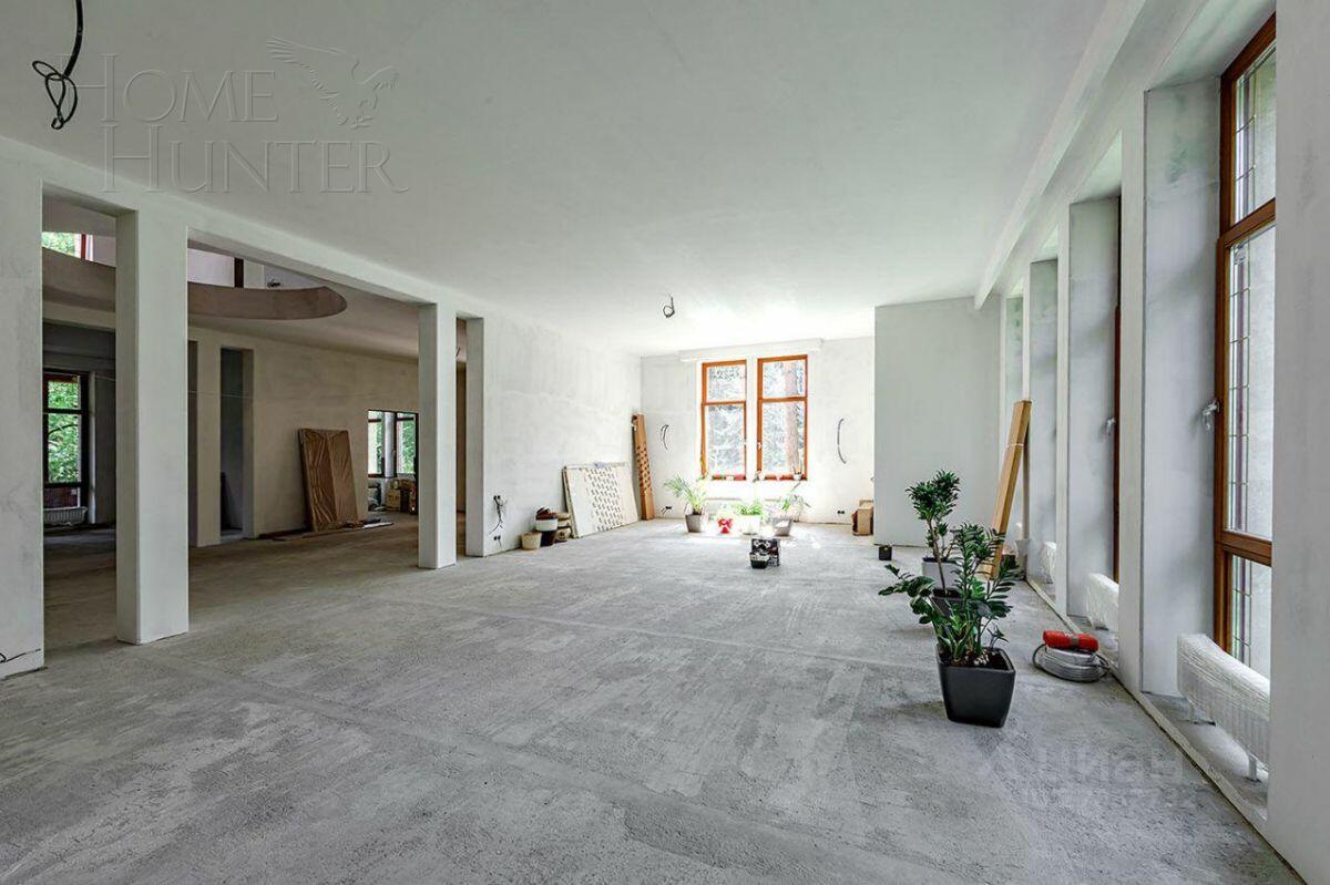 2-этажный коттедж 1 045 м² без отделки