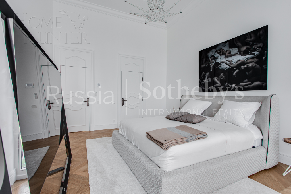 2-УРОВНЕВАЯ КВАРТИРА С ОТДЕЛКОЙ 380 М² НА 4 ЭТАЖЕ