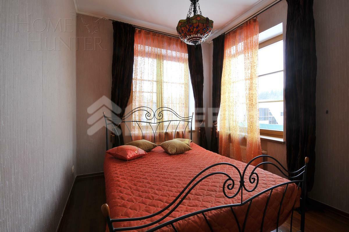 2-этажный коттедж 250 м² с отделкой