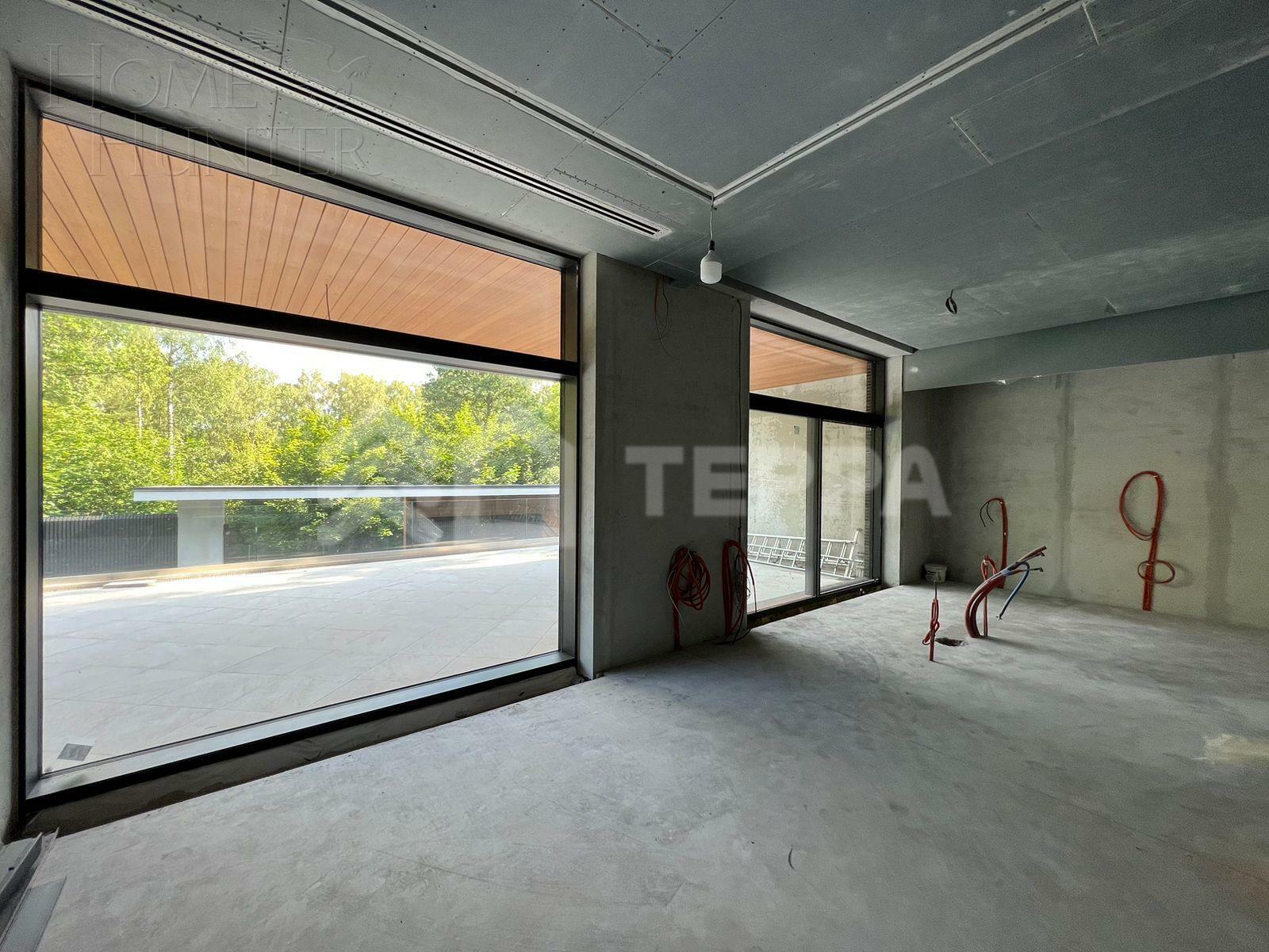 2-этажный коттедж 1 200 м² без отделки