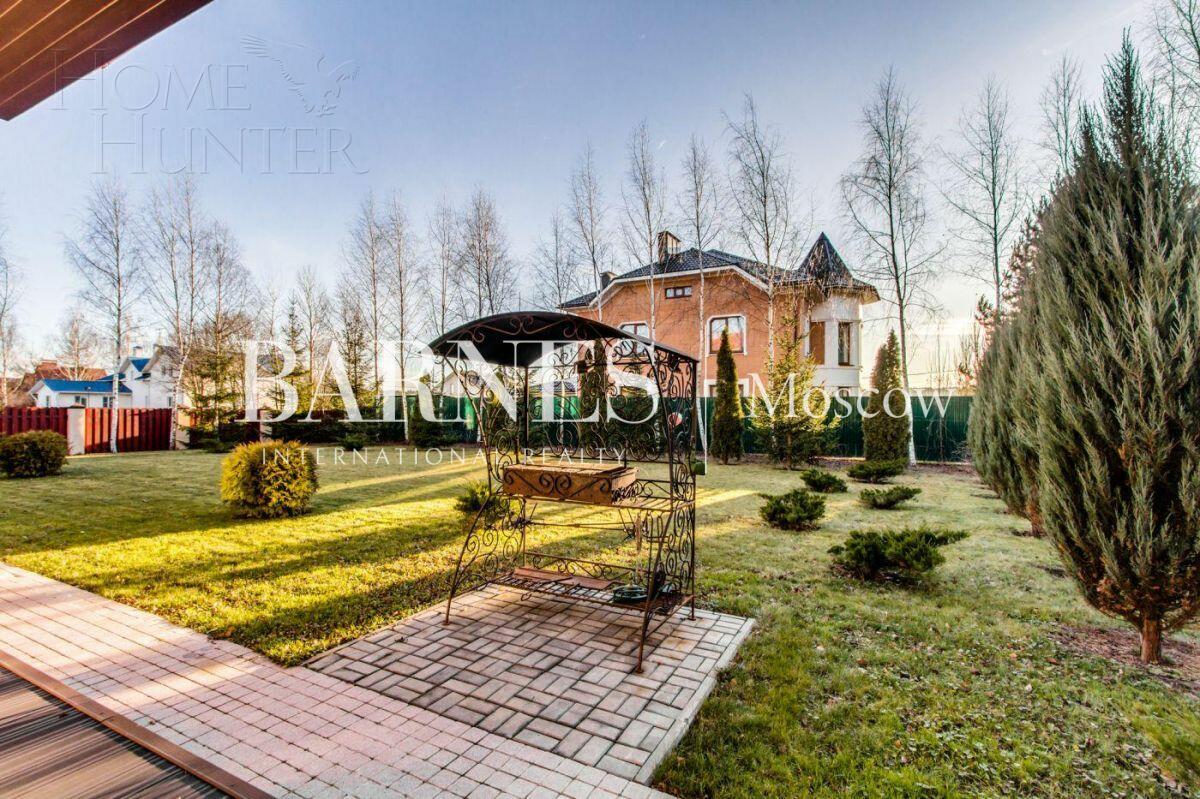 2-этажный коттедж 357 м² с отделкой