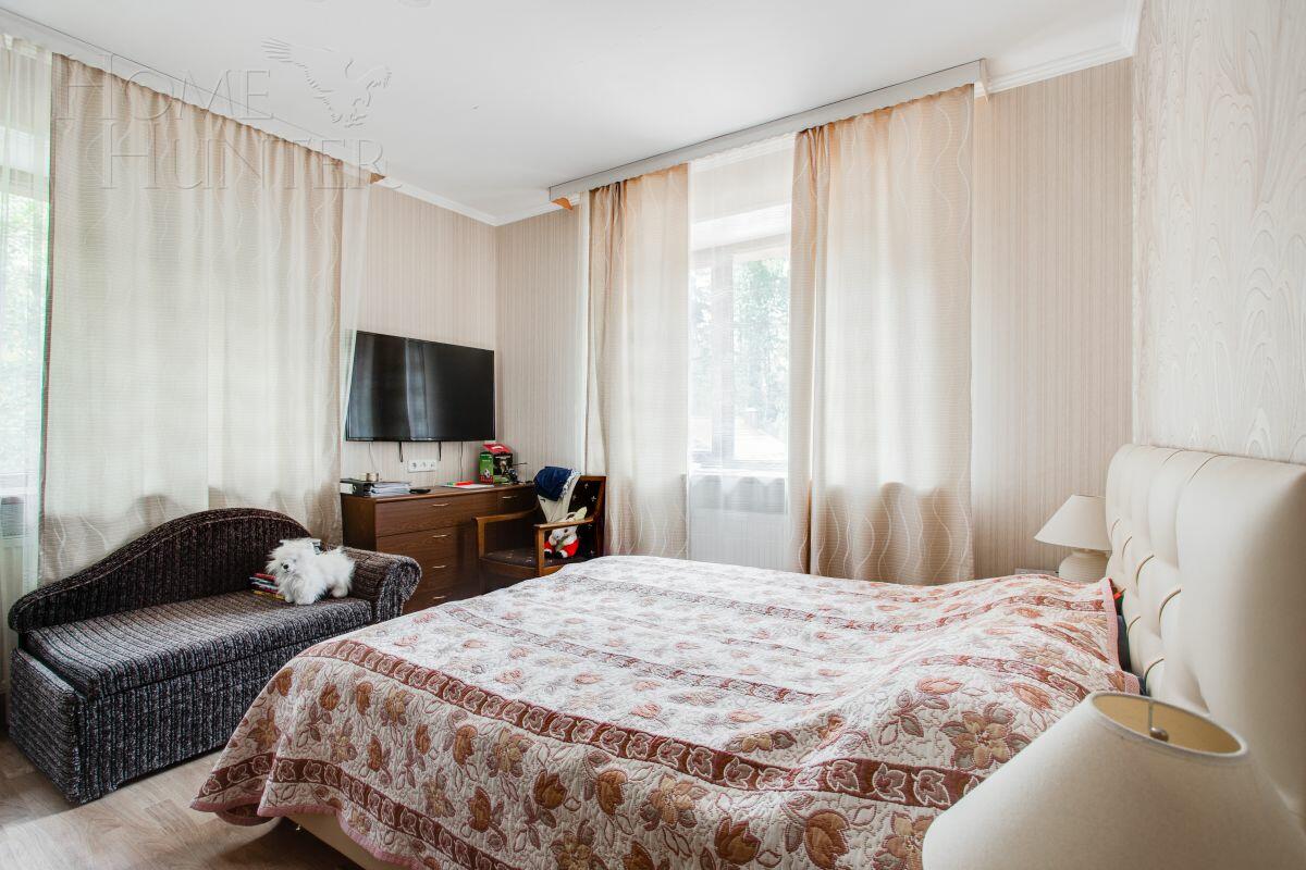 2-этажный коттедж 880 м² с отделкой